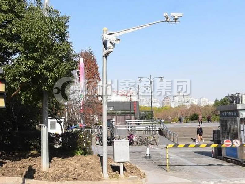 DJG-024，電子警察桿，治安監(jiān)控桿