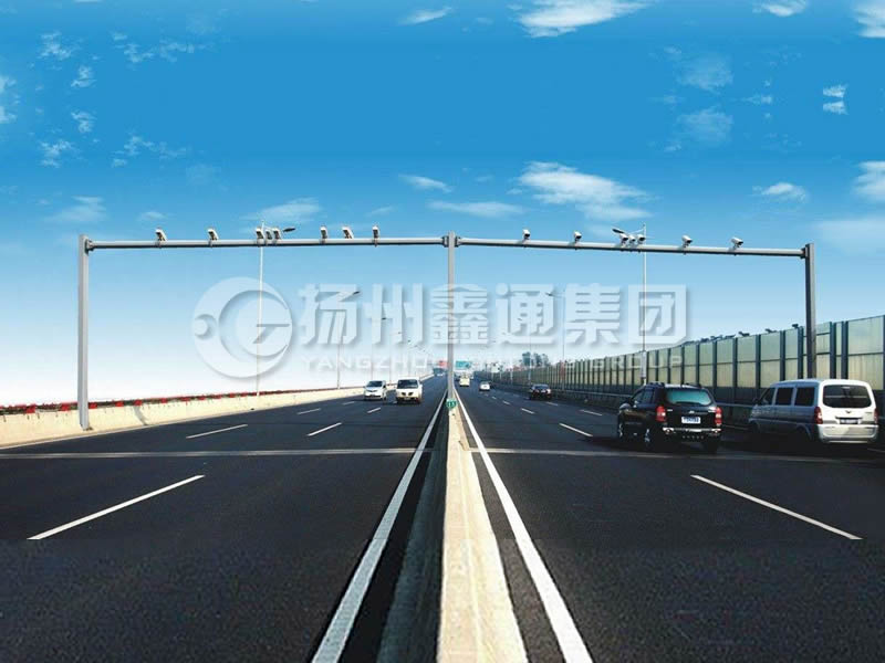 DJG-032，門(mén)架式電子警察桿