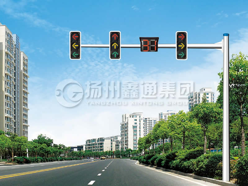 XHDG-007，八棱懸臂信號(hào)燈桿