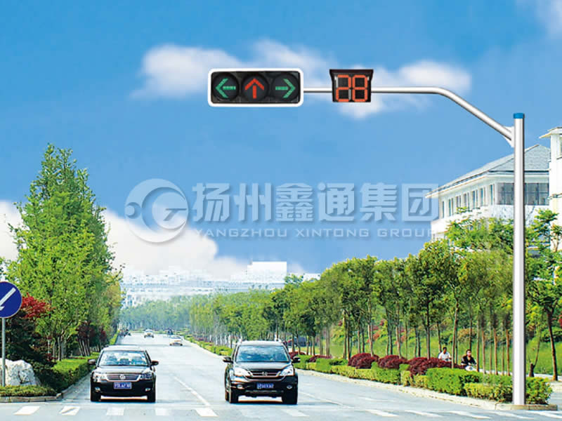 XHDG-008，八棱彎臂信號(hào)燈桿