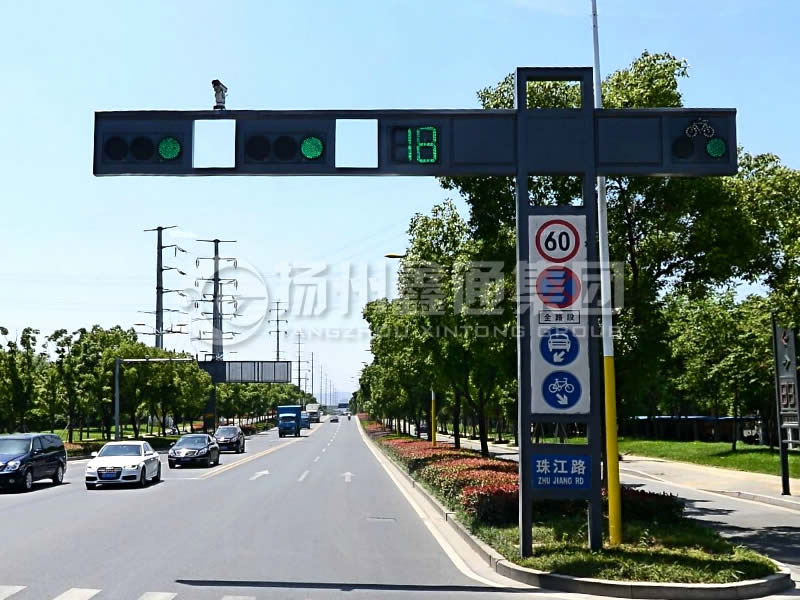 XHDG-021，框架信號(hào)燈桿，無(wú)錫信號(hào)燈桿