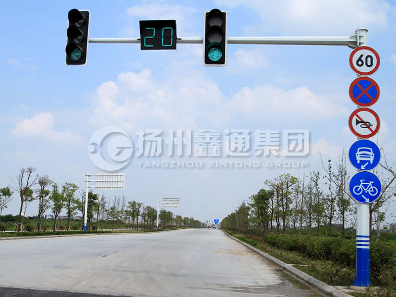 XHDG-036，八棱錐形信號燈桿