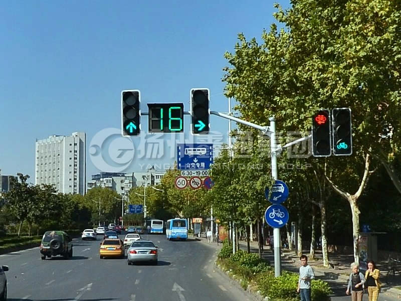 XHDG-039，燕翅信號燈桿，南京信號燈桿