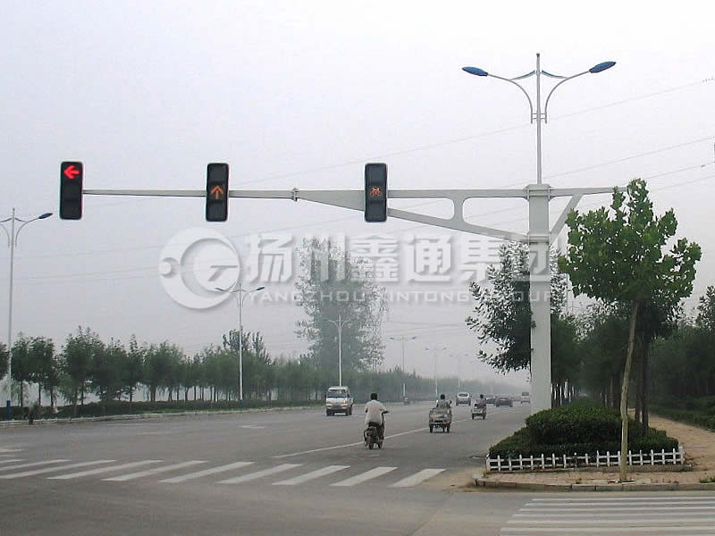 XHDG-042，方桿信號燈桿