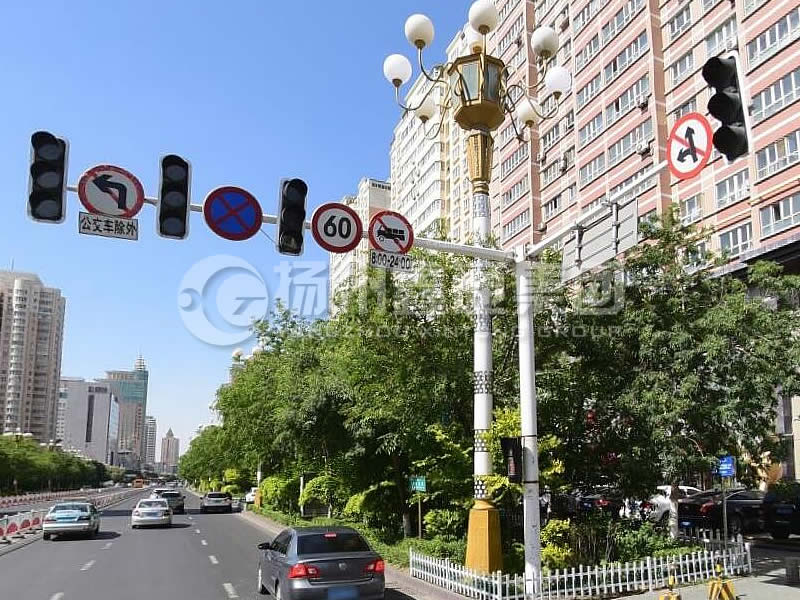 XHDG-058，八棱直角雙臂信號燈桿